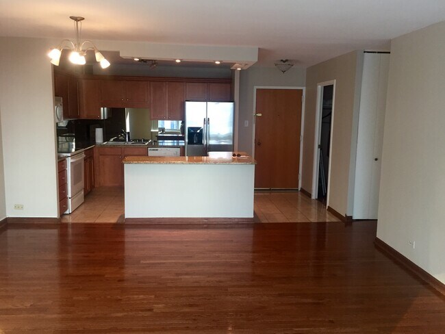 Foto del edificio - 211 E Ohio St