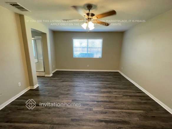 Foto del edificio - 23742 Canyon Heights Dr