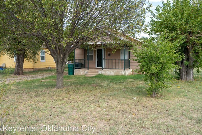 Foto del edificio - 3 br, 1 bath House - 801 Hoyt Ave