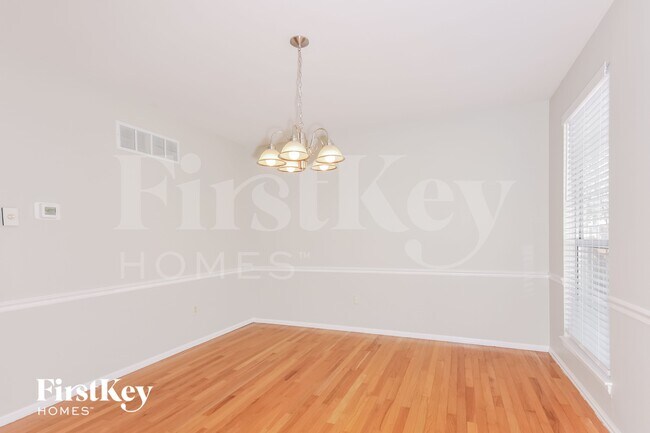 Foto del edificio - 1108 Richland Meadows Dr