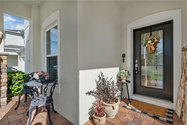 Building Photo - 171 Maravilla Way