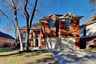 Building Photo - 9658 Therrell Dr