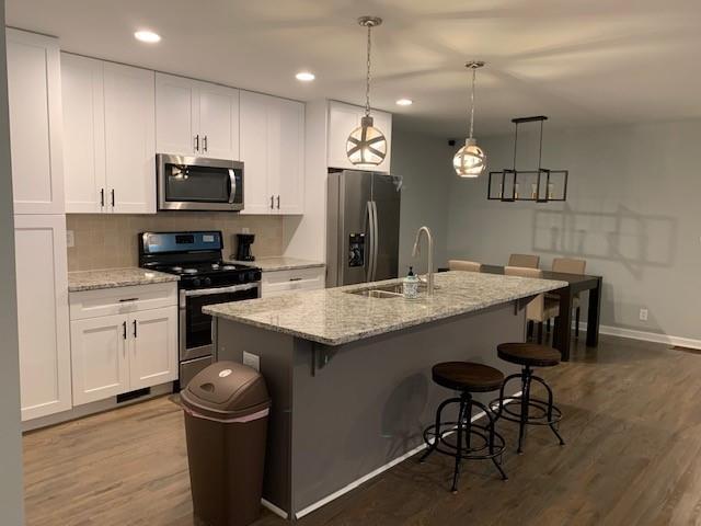 Foto del edificio - 2280 Greenway Dr