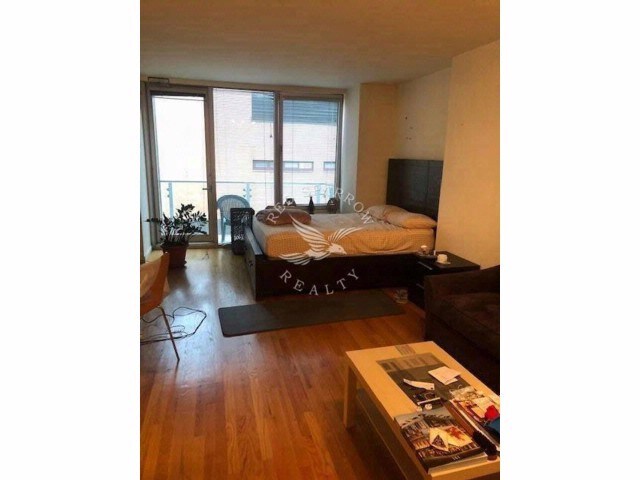 Primary Photo - 540 W 50th St