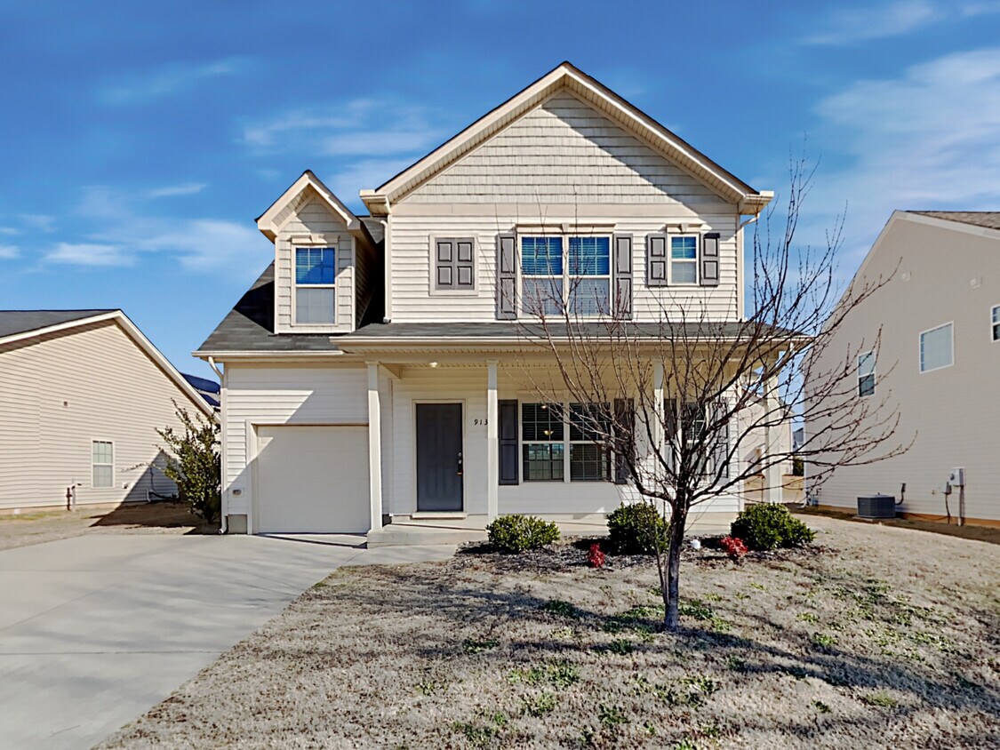 913 Bridlemine Drive House Rental in Fuquay Varina, NC