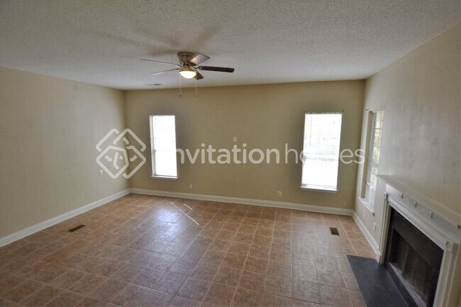 Building Photo - 6498 Crooked Creek Pl