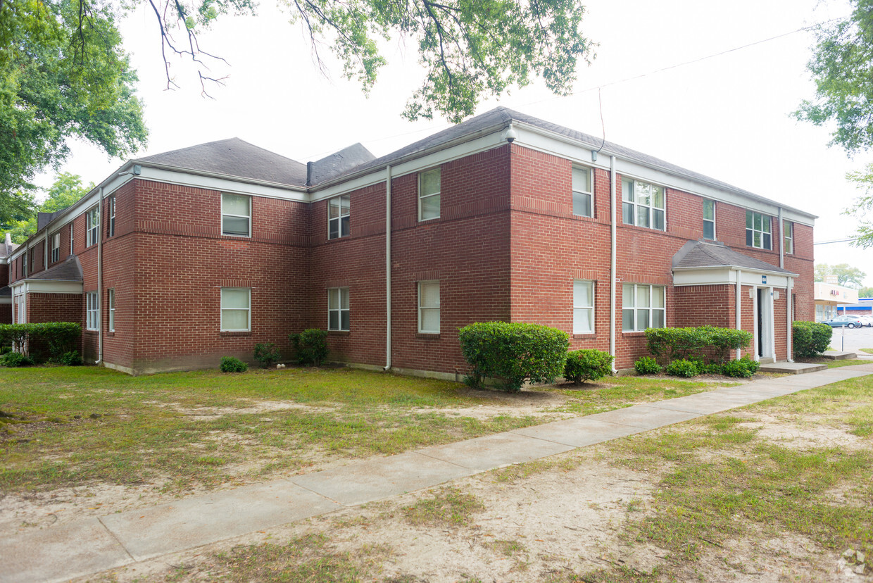 Building Photo - Navy Road Apartments