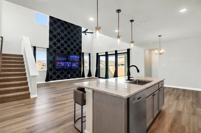 Building Photo - 8730 Thyme Mdw