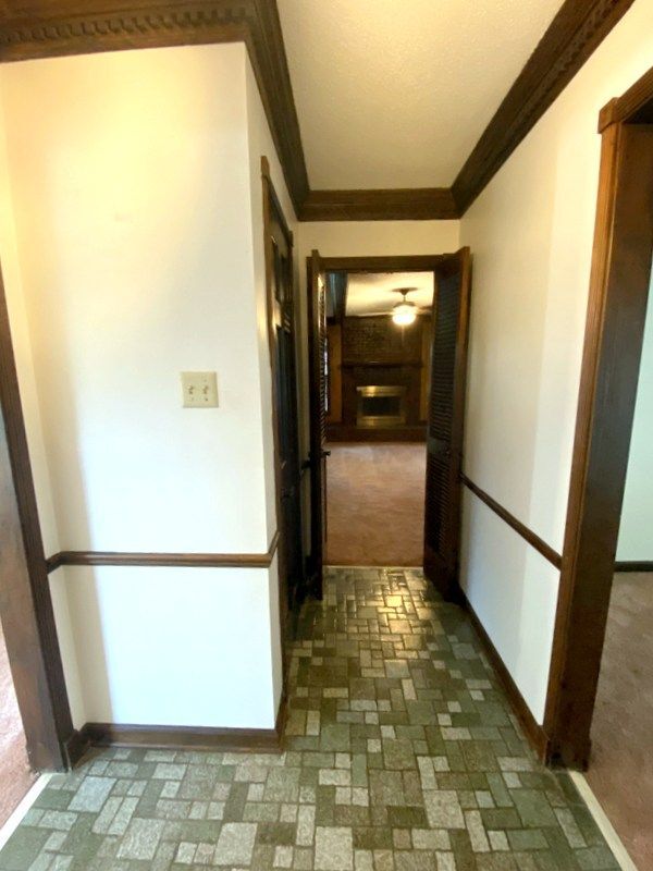 Building Photo - 5494 Blackwell Rd