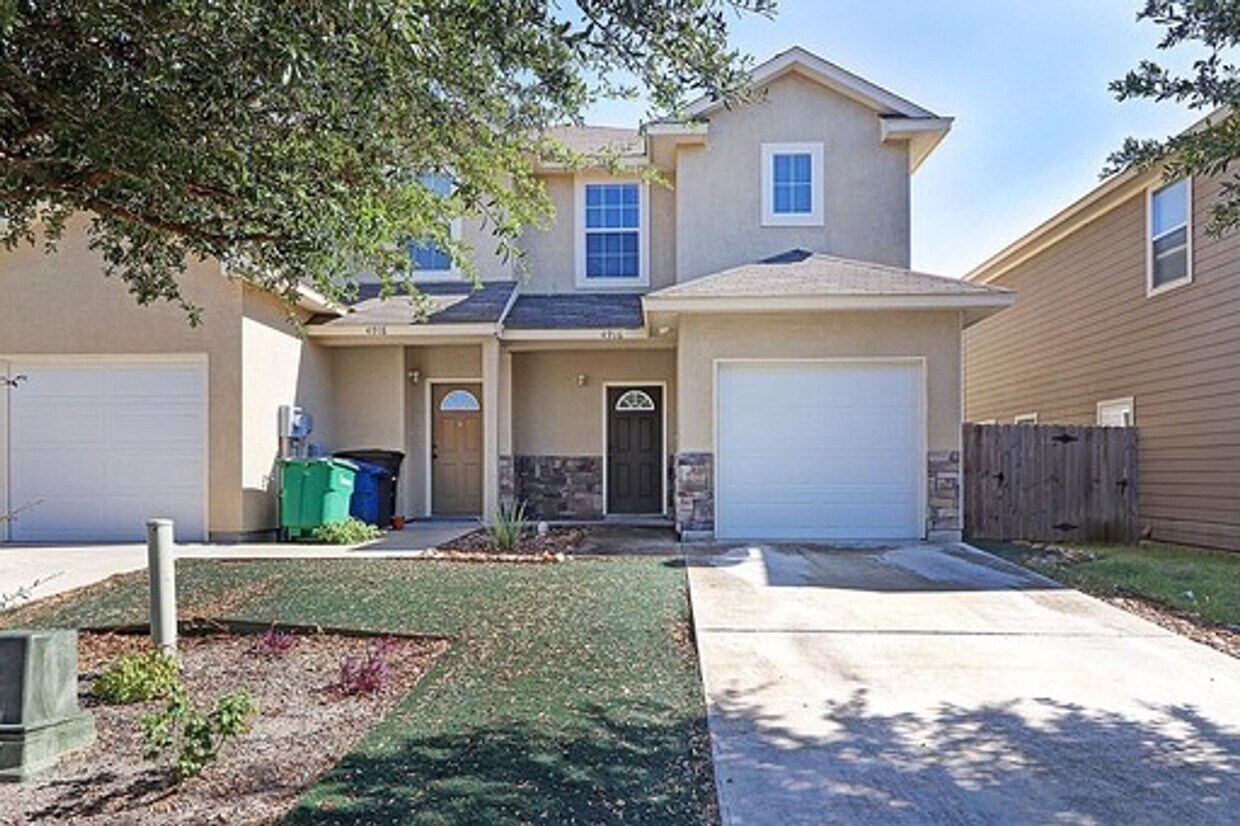 4920 Appleseed Ct, San Antonio, TX 78238 Townhome Rentals in San