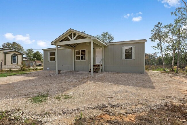 Building Photo - 347 County Rd 322
