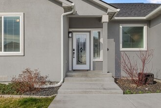 Building Photo - 500 N 75th Ave