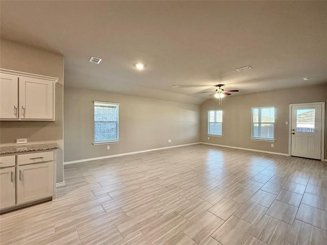 Building Photo - 8420 Hollymead Ln