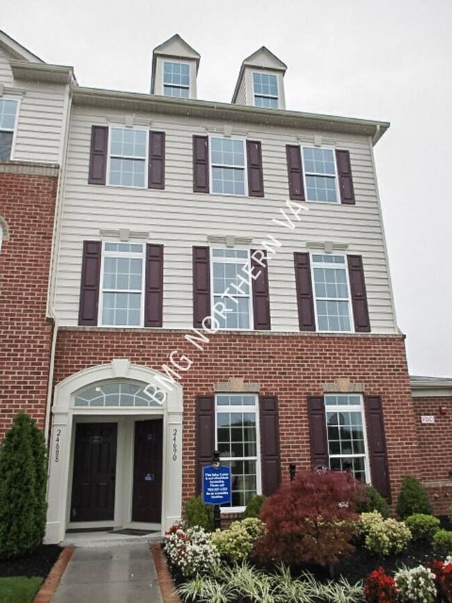 Building Photo - 24688 Hutchinson Farm Dr