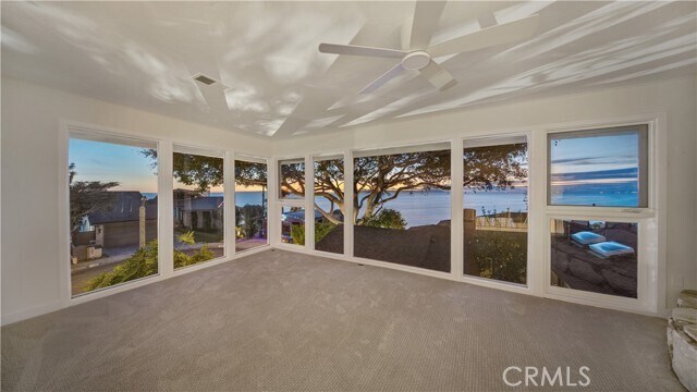 Building Photo - 726 Kendall Dr