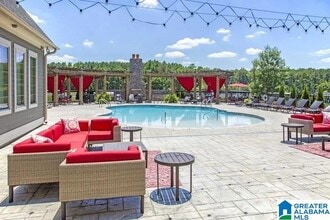 Building Photo - 251 London Pkwy