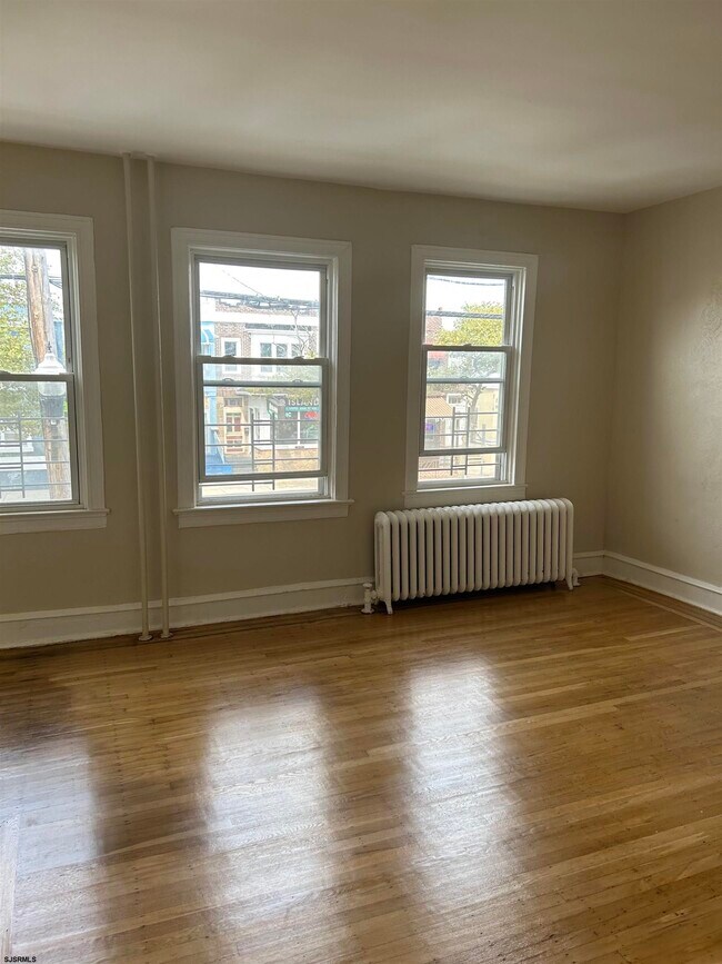 Building Photo - 4012 Ventnor Ave