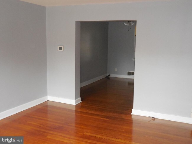 Building Photo - 8542 Water Oak Rd