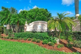 Building Photo - 5031 Wiles Rd