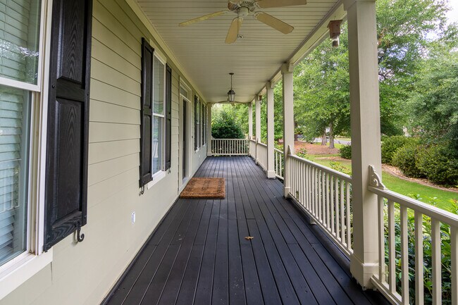 Building Photo - 202 Lagoon Dr