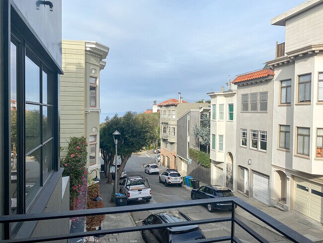 Foto del edificio - 1831 Grant Ave