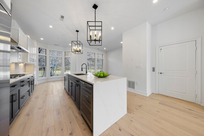 Foto del edificio - 11 Regency Pl