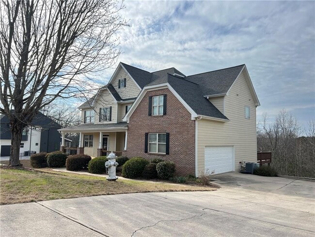 Building Photo - 9655 Durand Rd