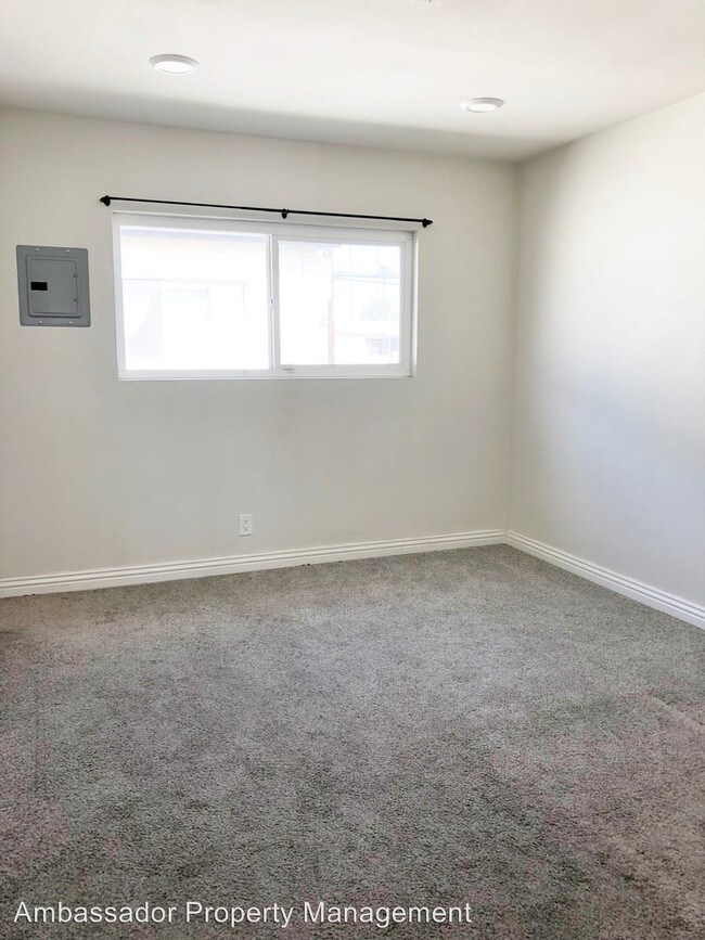 Foto del edificio - 626 N Anna Dr