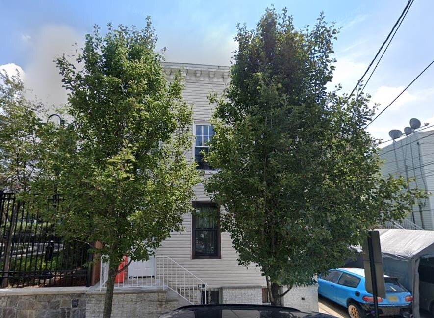 1010 West St, Union City, NJ 07087 Condo for Rent in Union City, NJ
