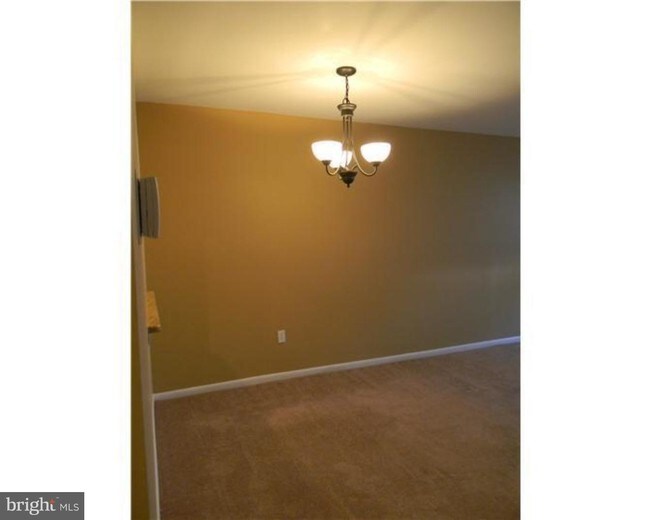Building Photo - 1110A Jefferson Ct