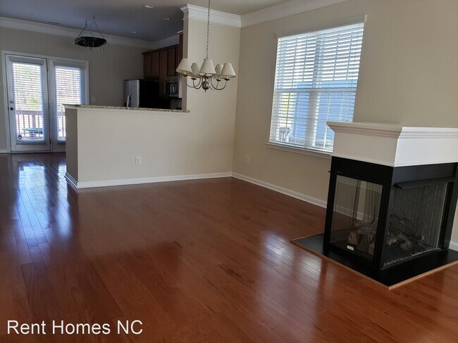 Foto del edificio - 3 br, 3.5 bath House - 317 Dove Cottage Lane