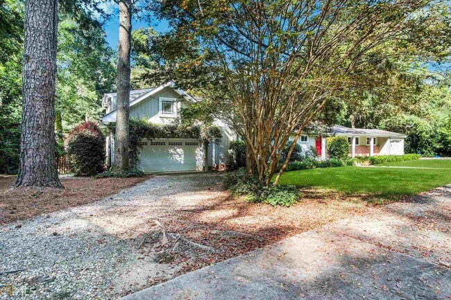 Foto del edificio - 2070 Abby Ln NE