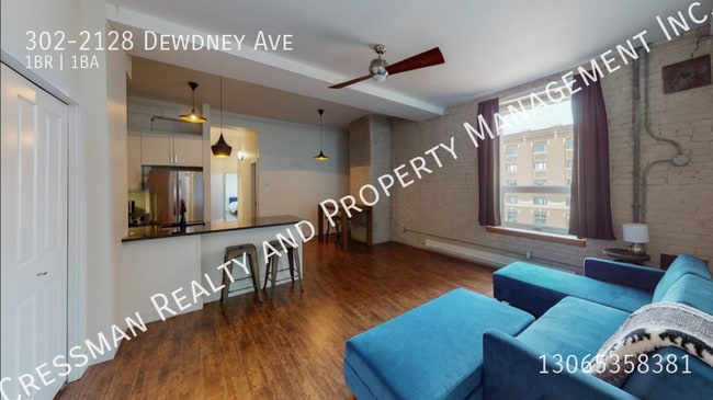 Building Photo - 1 Bedroom + den/office in Warehouse District