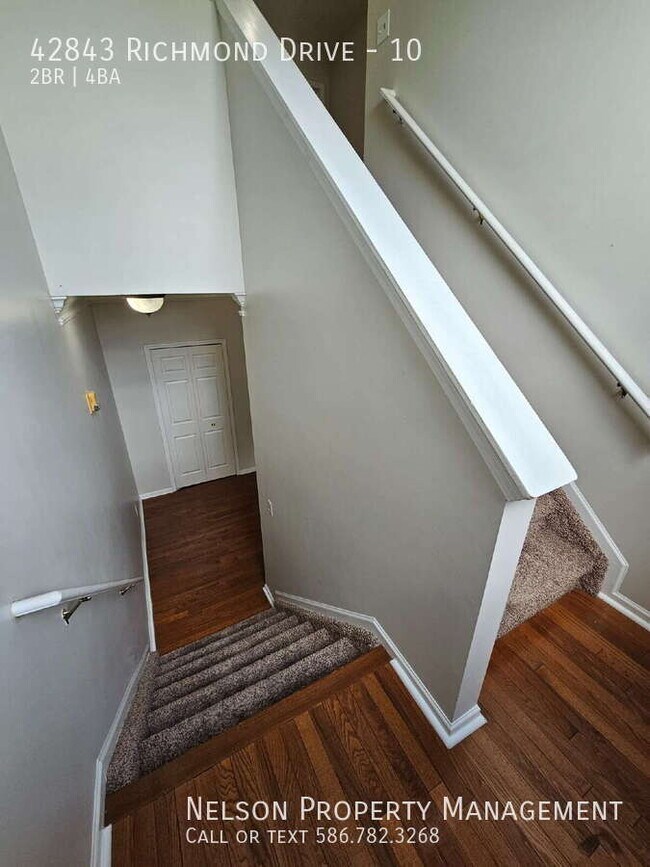 Building Photo - 42843 Richmond Dr