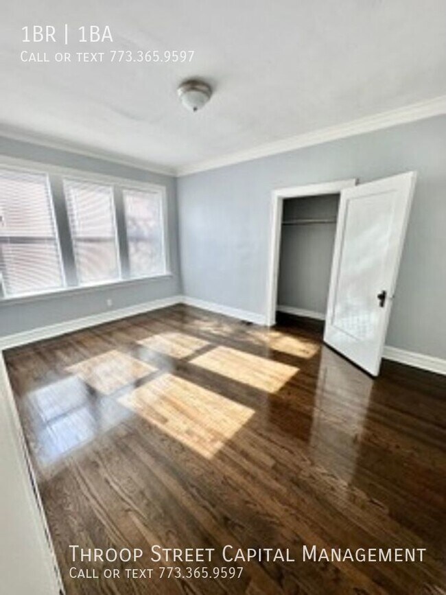 Building Photo - 1621 S Komensky Ave Apt 1A