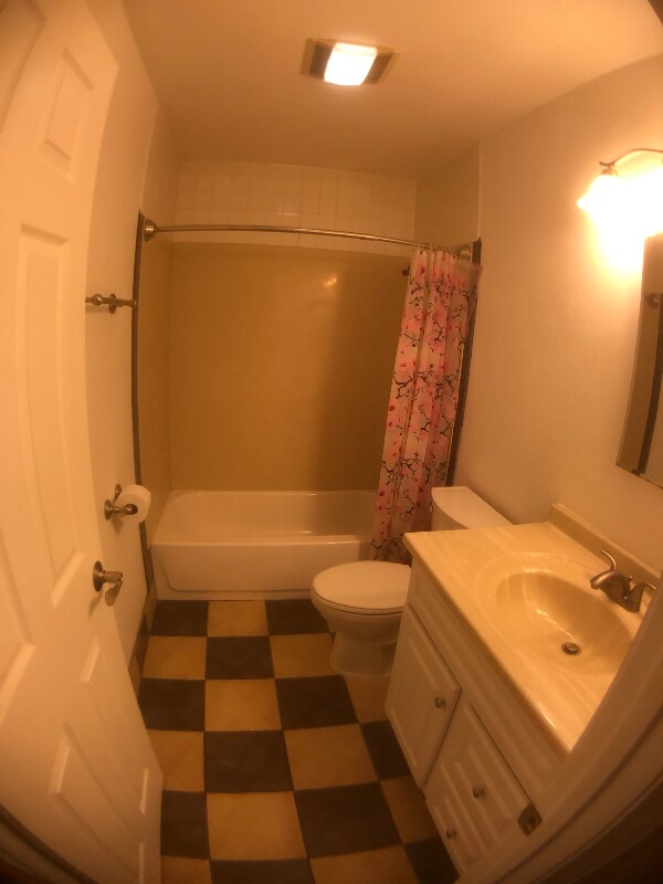 Foto del edificio - 1405 Cypress Ln