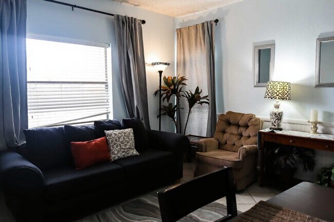 Foto del edificio - 121 E Venus Ln