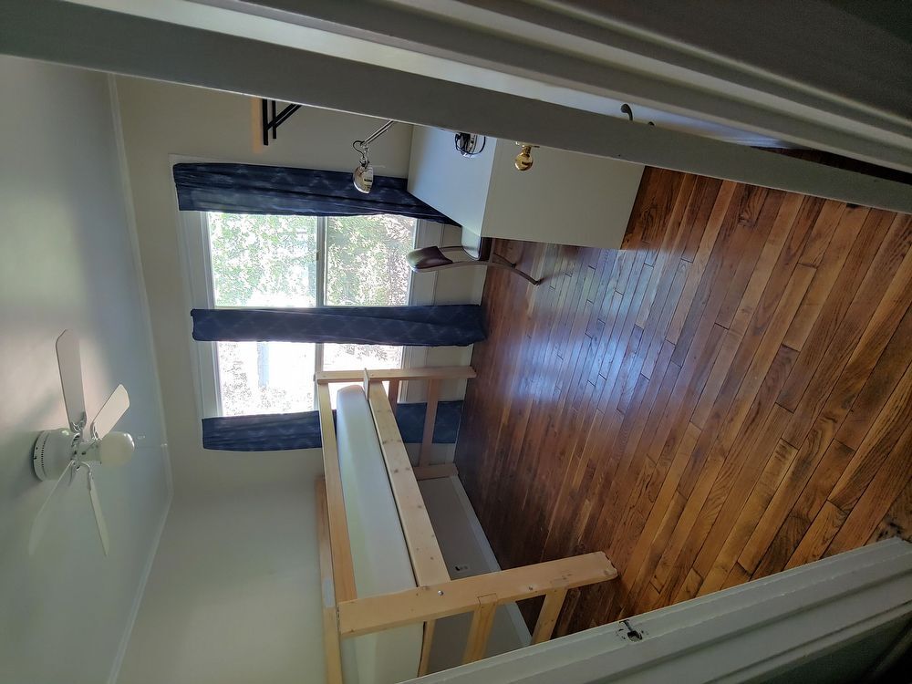 Primary Photo - BYU Contracted Mens Housing- Private Room