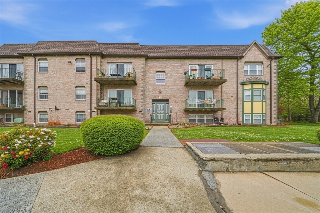 Foto del edificio - 502 Oak St