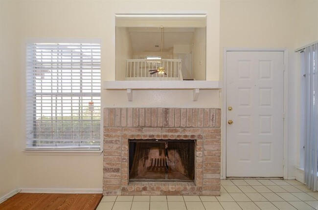Building Photo - 6361 Cattails Ln