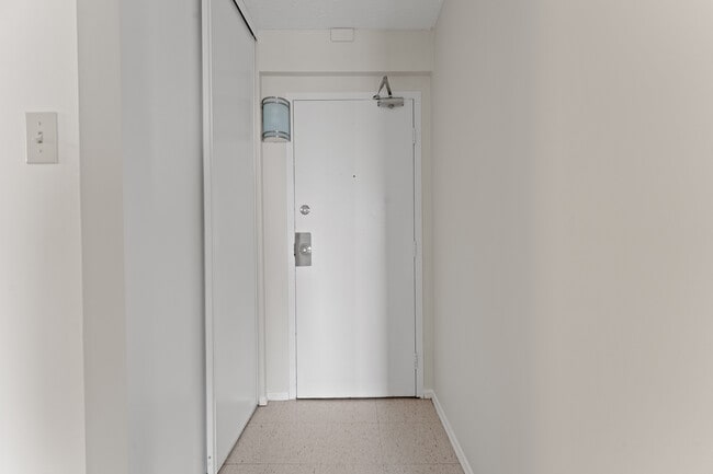 Building Photo - Chatham Tower Apartments