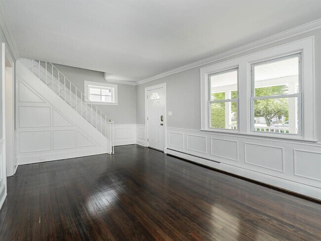 Building Photo - 33 Avenue B