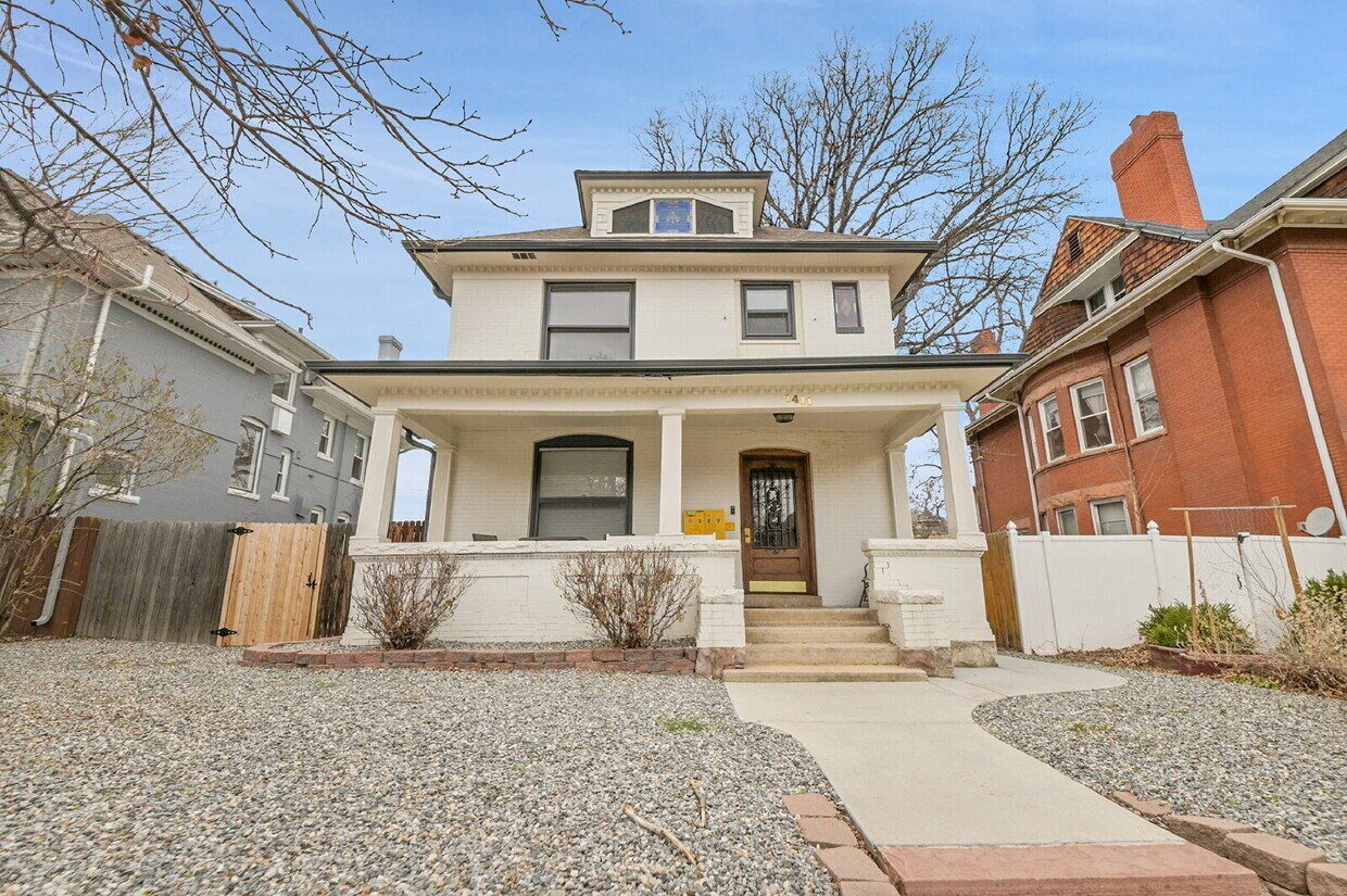 Foto principal - $1,375.00, 1 bed, 1 bath located in Denver
