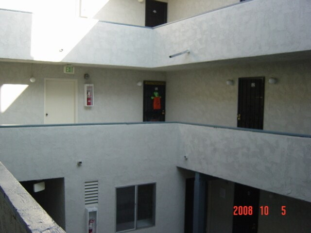 Foto del edificio - 2614 Griffin Ave