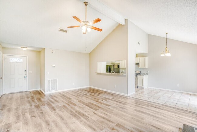 Building Photo - 12214 Flaxen Dr