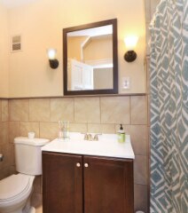 Building Photo - 719 E 3rd St