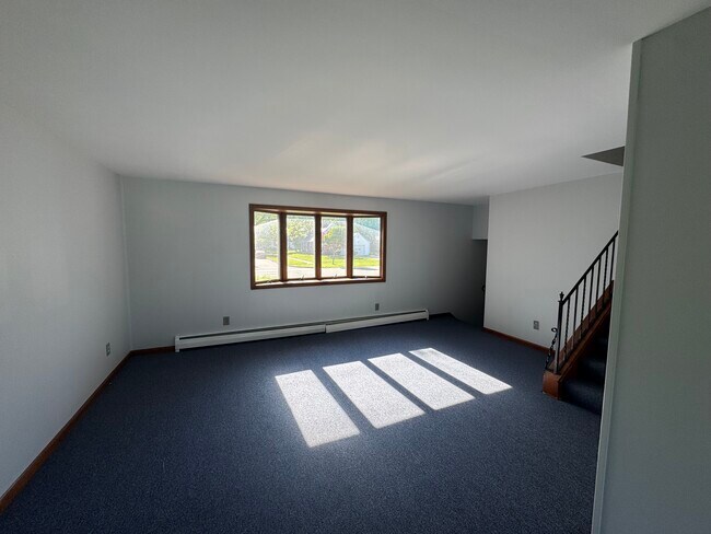 Foto del edificio - 559 Frankhauser Rd