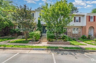 Building Photo - 6055 Crown Royal Cir