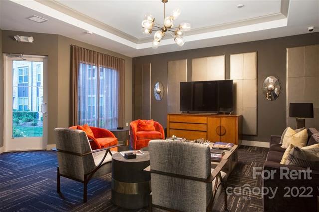 Foto del edificio - 9550 Community Commons Ln