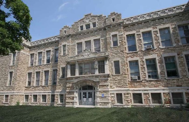 Building Photo - Norman School Lofts
